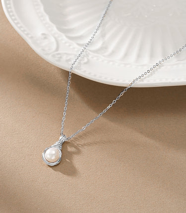 Сребърно колие Embrace