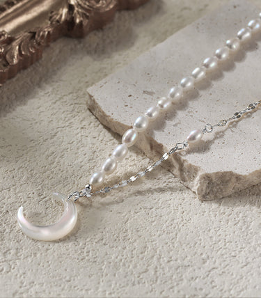 Сребърно колие Moon Drift