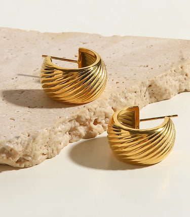 Chunky обеци на винт с релефен дизайн