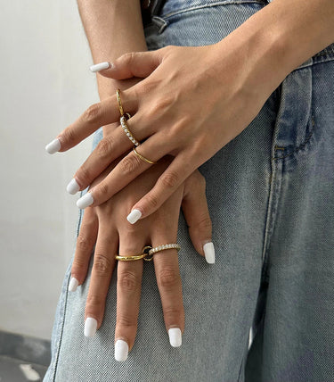 Двоен класически пръстен с циркони