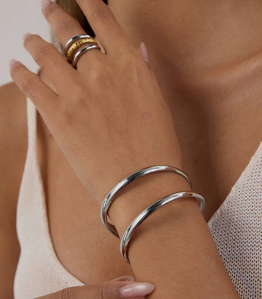 Двойна отворена твърда гривна