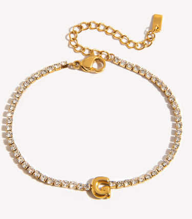 Гривна с буква G и циркони