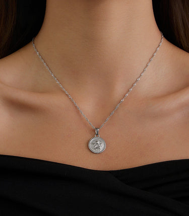 Колие с елемент ангел