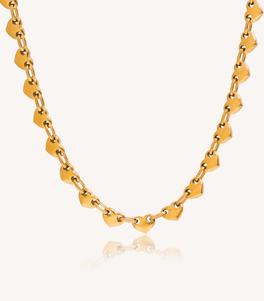 Колие с елементи мини-сърца