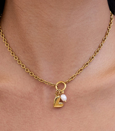 Колие с перла сърце и циркон