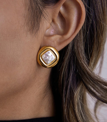 Кръгли обеци на винт с ромбовидна перла