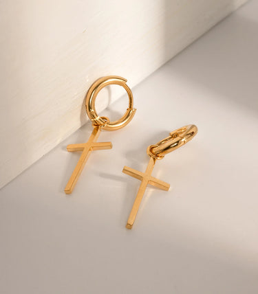 Обеци халки с елемент кръст