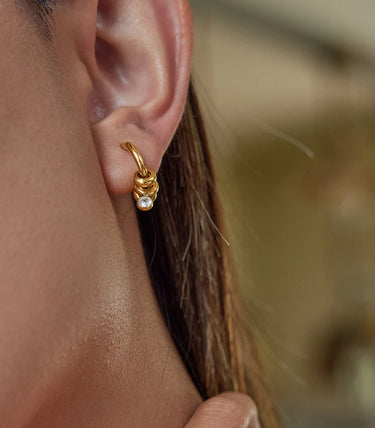 Обеци халки с рингове и бял циркон