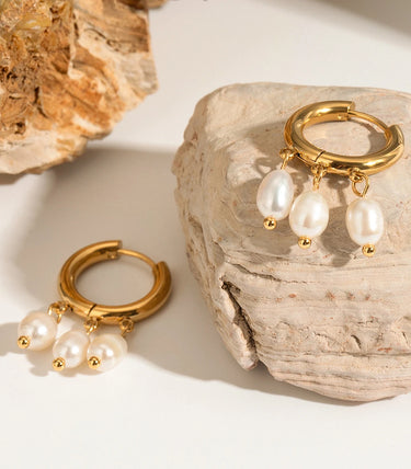 Обеци халки с висящи перли