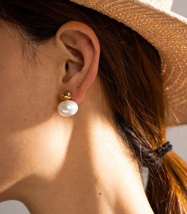 Обеци на винт с обла перла