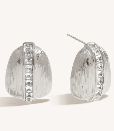 Обеци на винт с релефен ефект и циркони