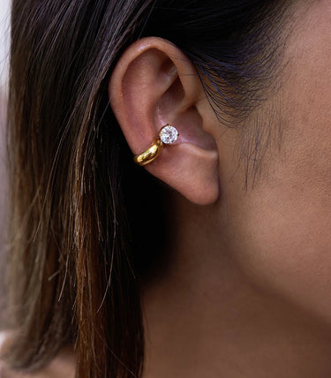 Обеци за хрущял с бял циркон