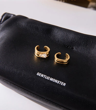 Обеци за хрущял с капковиден циркон