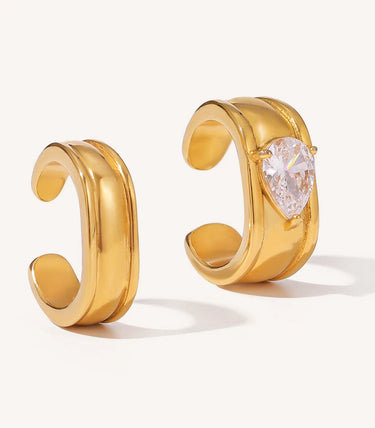 Обеци за хрущял с капковиден циркон