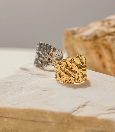 Отворен hammered пръстен