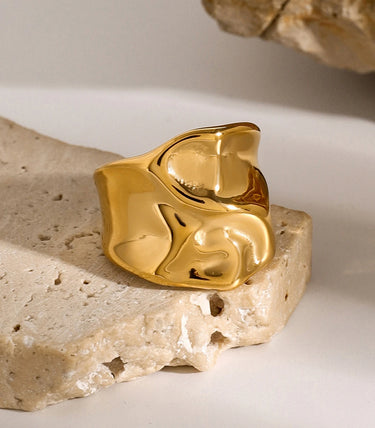 Отворен масивен hammered пръстен