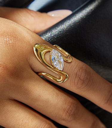 Отворен пръстен с бял циркон маркиз