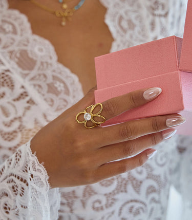 Регулируем пръстен цвете с циркон