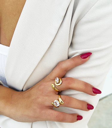 Регулируем пръстен drop с бял циркон