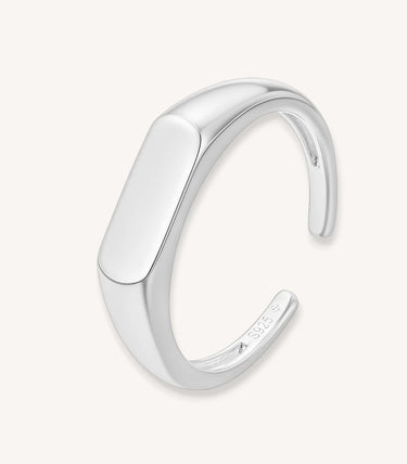 Сребърен пръстен с малка плочка