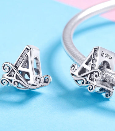 Сребърен талисман „A“