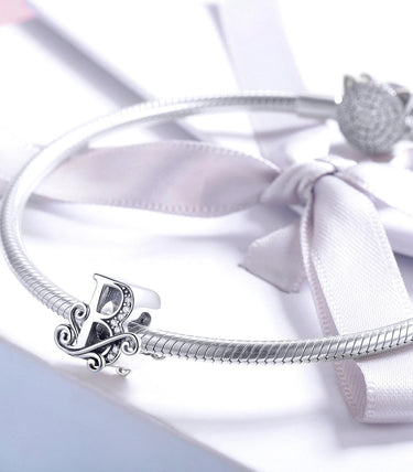 Сребърен талисман „B“