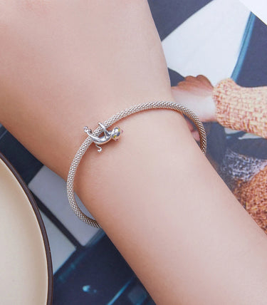 Сребърен талисман „Бяла пакостливка“