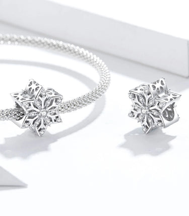 Сребърен талисман „Частичка зима“