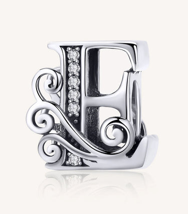 Сребърен талисман „E“