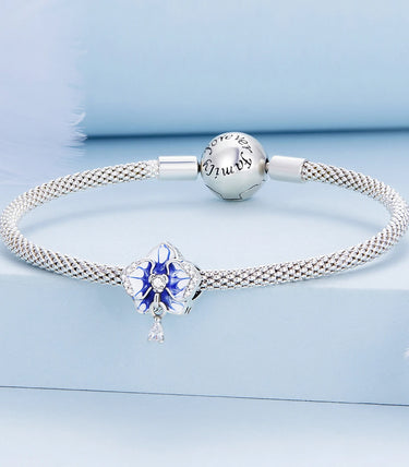 Сребърен талисман „Кралица на цветята“