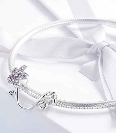 Сребърен талисман „Крехка красота“