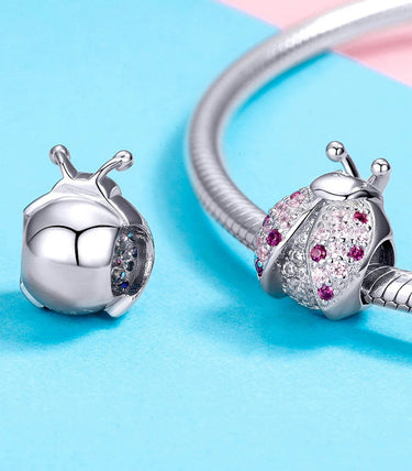 Сребърен талисман „Нося късмет“