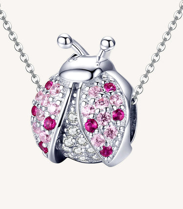 Сребърен талисман „Нося късмет“