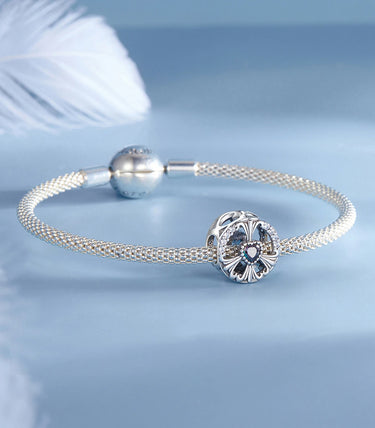 Сребърен талисман „Прави любов, а не война”