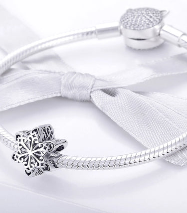 Сребърен талисман „Пухкава снежинка“