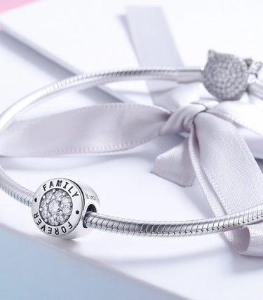 Сребърен талисман „Семейството пред всичко“