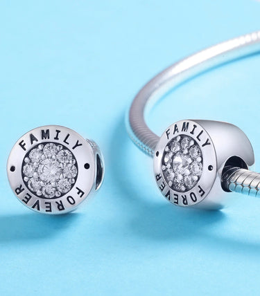 Сребърен талисман „Семейството пред всичко“