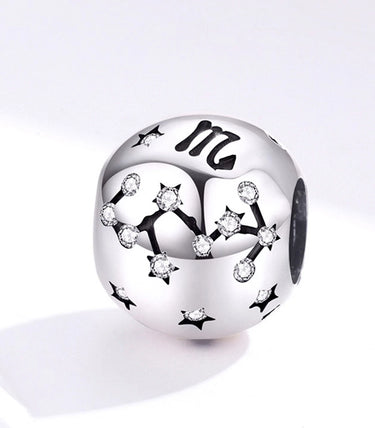 Сребърен талисман „Скорпион“