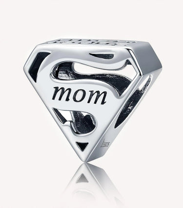 Сребърен талисман „Супер мама!“