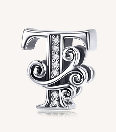 Сребърен талисман „T“