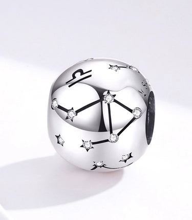 Сребърен талисман „Везни“