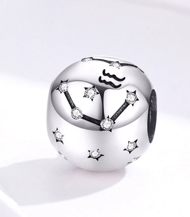 Сребърен талисман „Водолей“