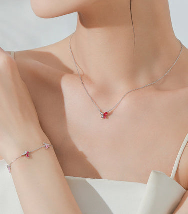 Сребърна гривна „Нежнокрила“