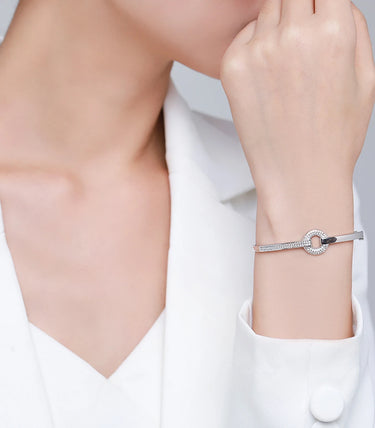 Сребърна гривна „Съвършенство“