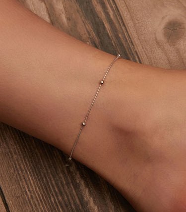 Сребърна гривна за крак „Aligned“