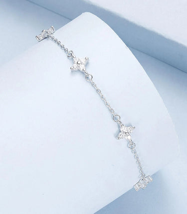 Сребърна гривна за крак „Фина красота“