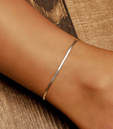 Сребърна гривна за крак „Silver Muse“