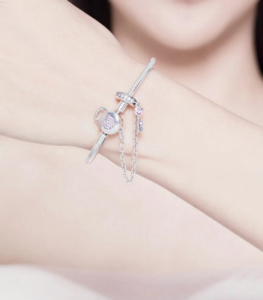 Сребърна мека гривна за талисмани "Ключът към моето сърце"