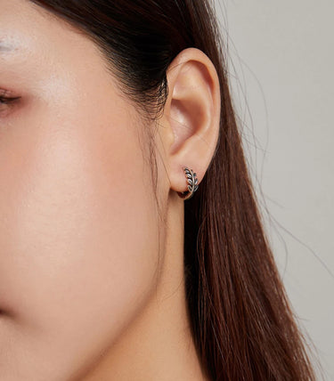 Сребърни обеци „Непреходна красота“