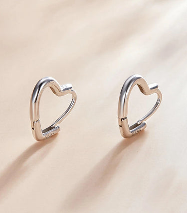 Сребърни обеци „Обичана“